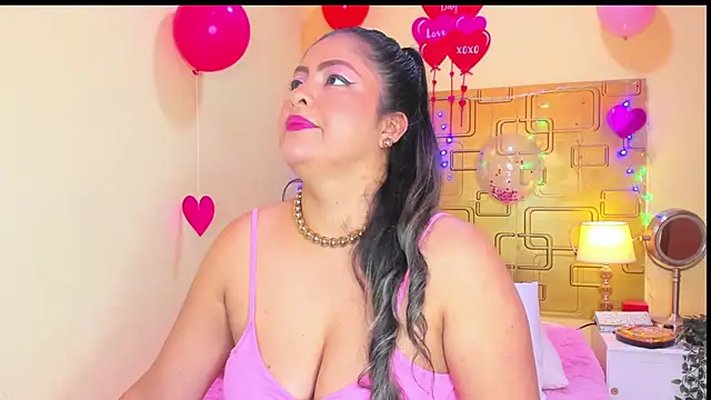 Julia Haye online show from 14, 2, 2026