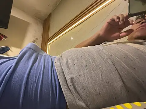 elvis0966 online show from 13, 1, 2026