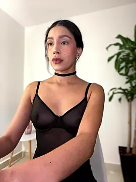 SelenaStone online show from 9, 1, 2026