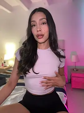 SelenaStone online show from 20, 4, 2026