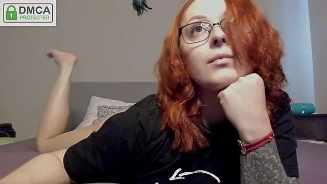 Snapshot of cathy__cass chatting on 13, 5, 2026 cathy cass online show from 13, 5, 2026