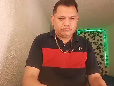 SexDiffrent online show from 30, 4, 2026