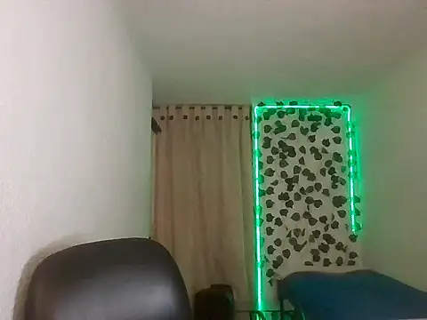 SexDiffrent online show from 25, 5, 2026