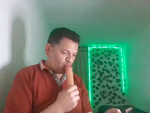 SexDiffrent online show from 15, 5, 2026