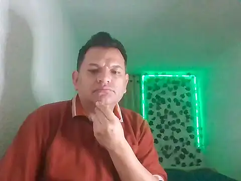 SexDiffrent online show from 15, 5, 2026
