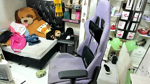 allsson queen online show from 28, 10, 2025