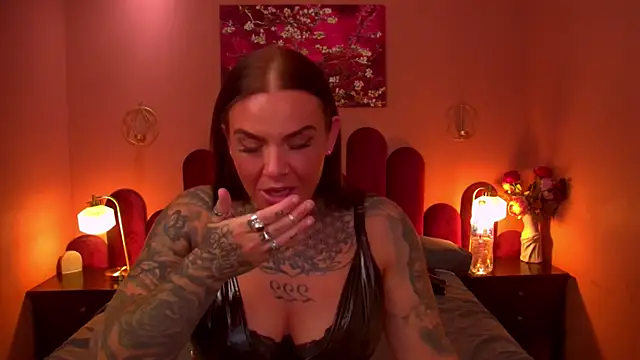 ChloeGrayBabestation online show from 21, 10, 2025