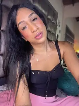 Ashly Miller online show from 5, 3, 2026