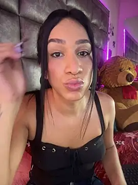 Ashly Miller online show from 4, 4, 2026