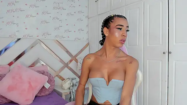 KatalinaMillan online show from 22, 1, 2025