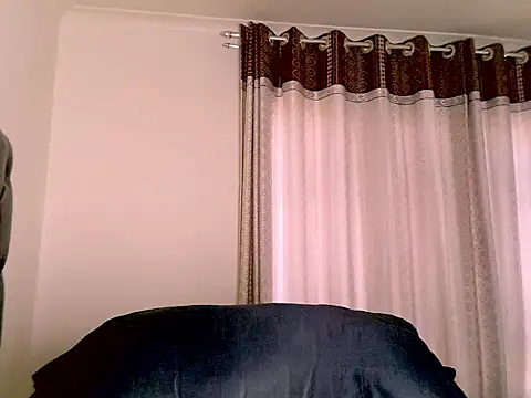 eroticbeauty37 online show from 11, 3, 2026