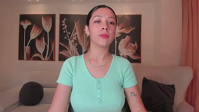 LilaWest online show from 11, 9, 2025