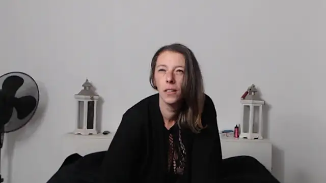 Snapshot of Oriane_Jackson chatting on 15, 10, 2025 Oriane Jackson online show from 15, 10, 2025