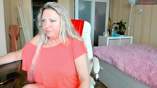 PamHardFuck online show from 24, 6, 2026