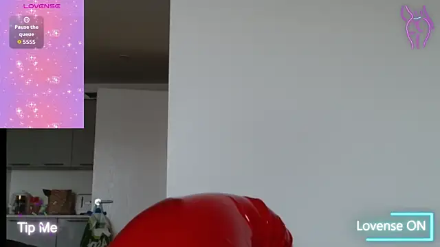 chelseablonde online show from 2, 10, 2025