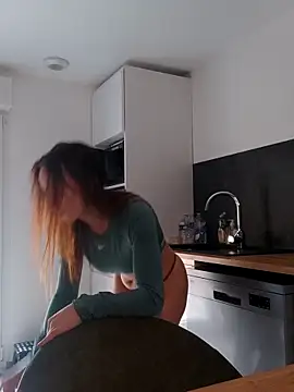 clara-francaise online show from 20, 4, 2026