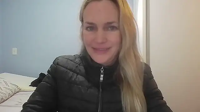 Annylove1 online show from 26, 6, 2026