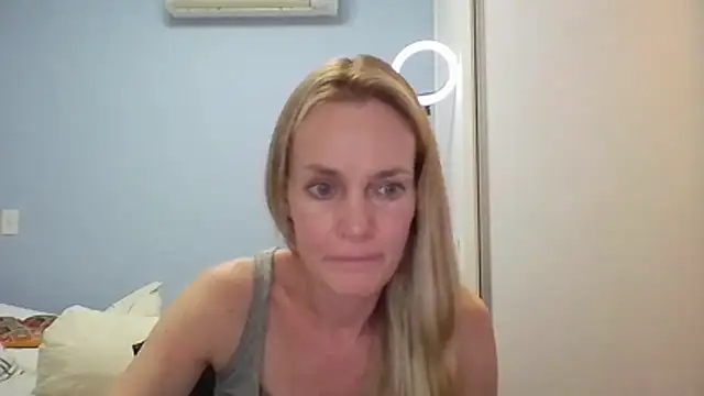 Annylove1 online show from 23, 2, 2026