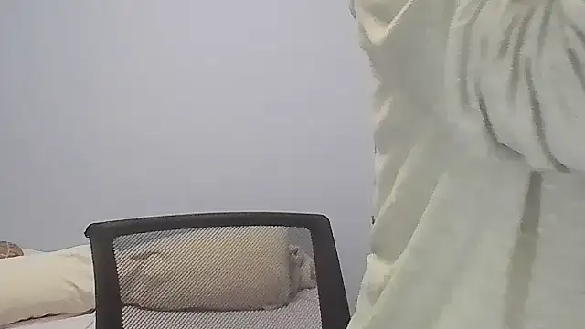 Annylove1 online show from 21, 4, 2026