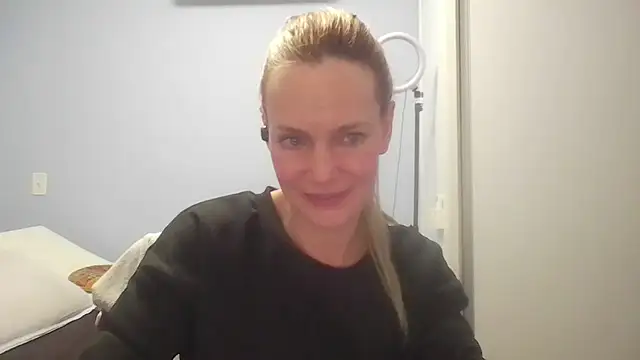 Annylove1 online show from 12, 7, 2026