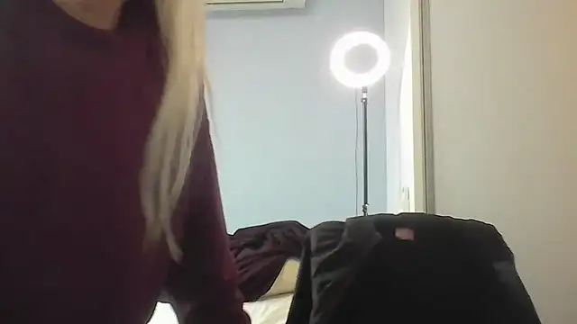 Annylove1 online show from 16, 6, 2026