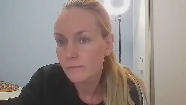 Annylove1 online show from 10, 6, 2026