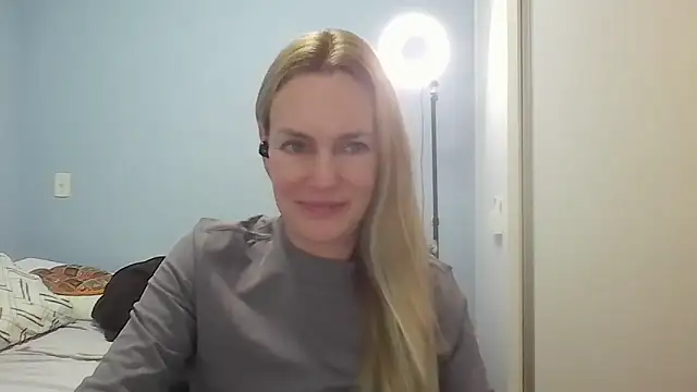 Annylove1 online show from 30, 6, 2026