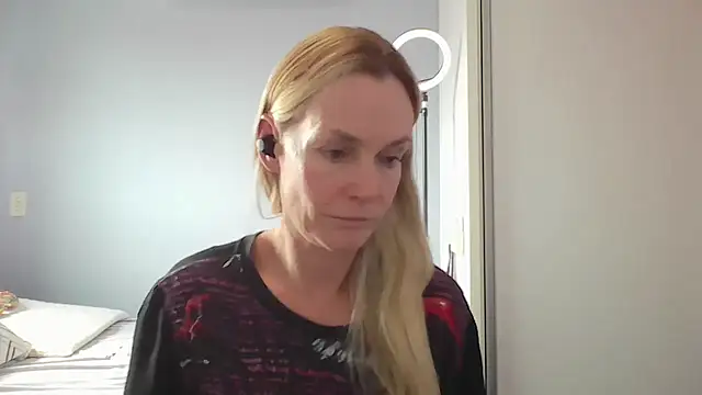 Annylove1 online show from 4, 3, 2026