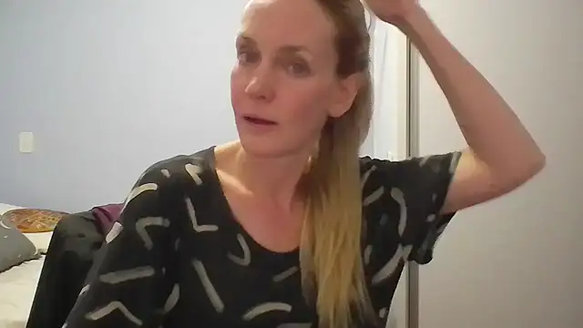 Annylove1 online show from 3, 4, 2026