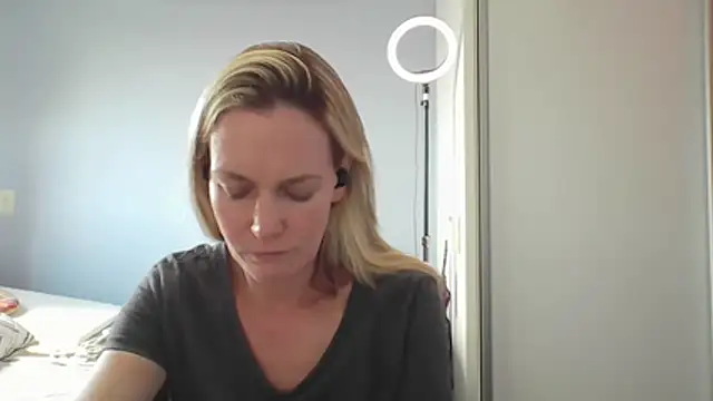 Annylove1 online show from 13, 2, 2026