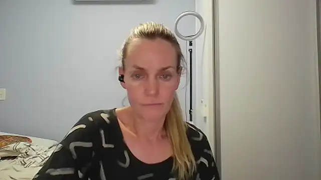 Annylove1 online show from 13, 2, 2026