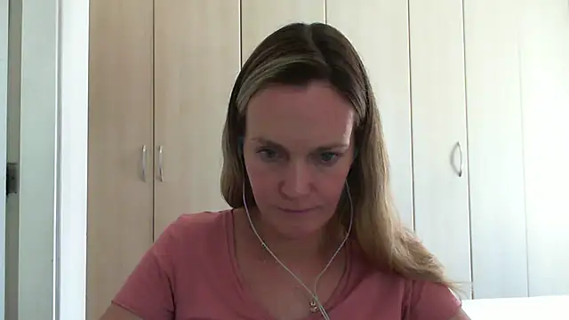 Annylove1 online show from 26, 2, 2025