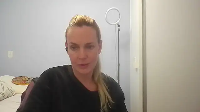 Annylove1 online show from 19, 6, 2026