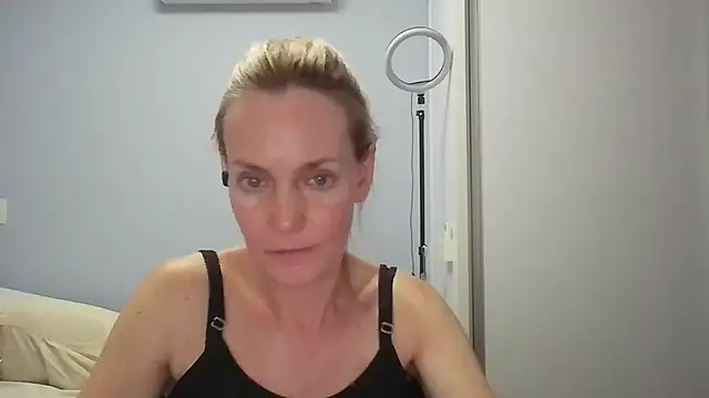 Annylove1 online show from 20, 2, 2026