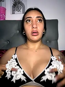 Hannahoff online show from 3, 11, 2025