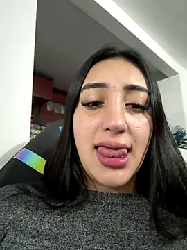 Hannahoff online show from 1, 12, 2025