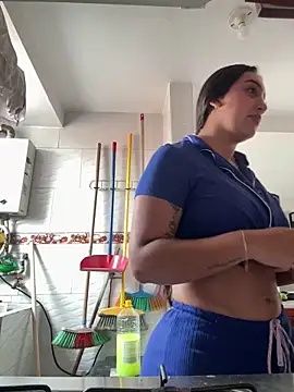 Hannahoff online show from 6, 11, 2025