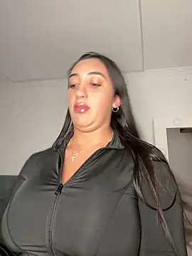 Hannahoff online show from 21, 6, 2026