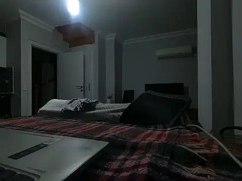 ALPHANDRE online show from 13, 4, 2026