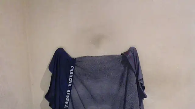 Snapshot of AlexNudo chatting on 24, 11, 2025 AlexNudo online show from 24, 11, 2025