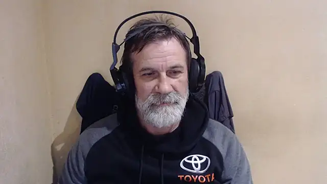 Snapshot of AlexNudo chatting on 19, 10, 2025 AlexNudo online show from 19, 10, 2025