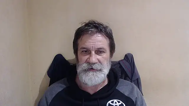 Snapshot of AlexNudo chatting on 14, 11, 2025 AlexNudo online show from 14, 11, 2025