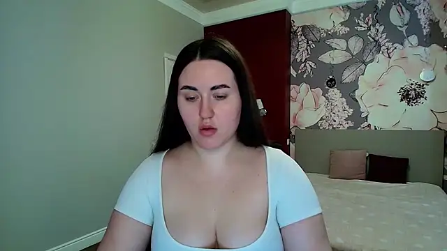 Roxie Bradley online show from 16, 3, 2026