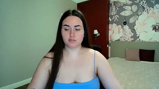 Roxie Bradley online show from 9, 4, 2026