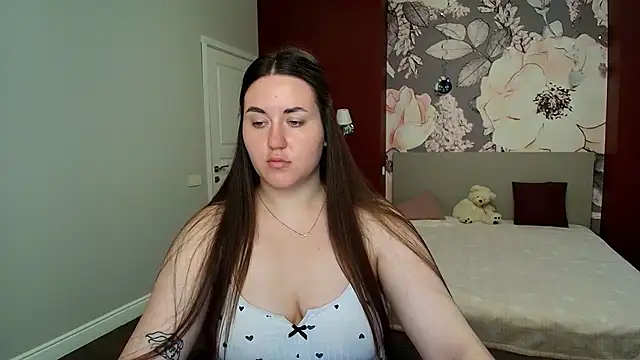Snapshot of Roxie_Bradley chatting on 30, 7, 2026 Roxie Bradley online show from 30, 7, 2026