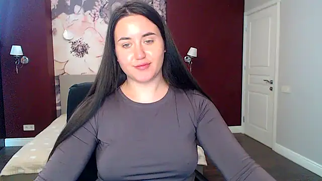 Roxie Bradley online show from 19, 3, 2025