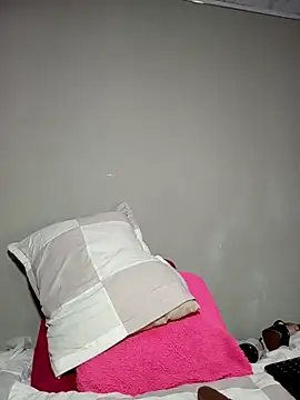 haileystone online show from 18, 4, 2026