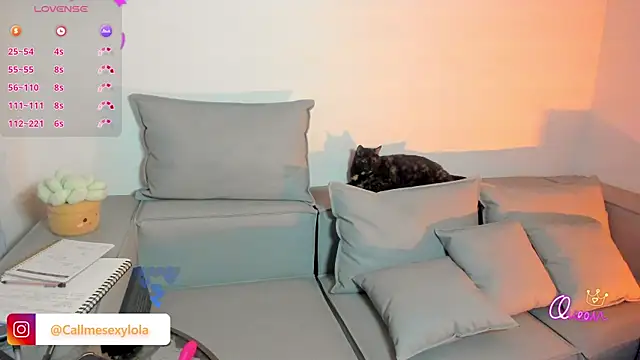 Snapshot of Im_sophiie chatting on 14, 5, 2026 Im sophiie online show from 14, 5, 2026