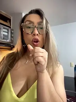 Im sophiie online show from 20, 3, 2026