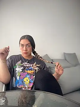 Im sophiie online show from 12, 7, 2026